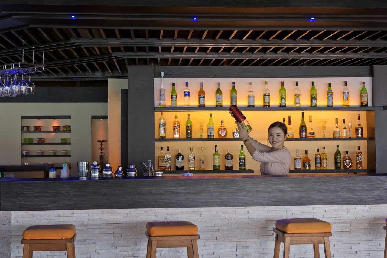 Hulhangu Bar maldives